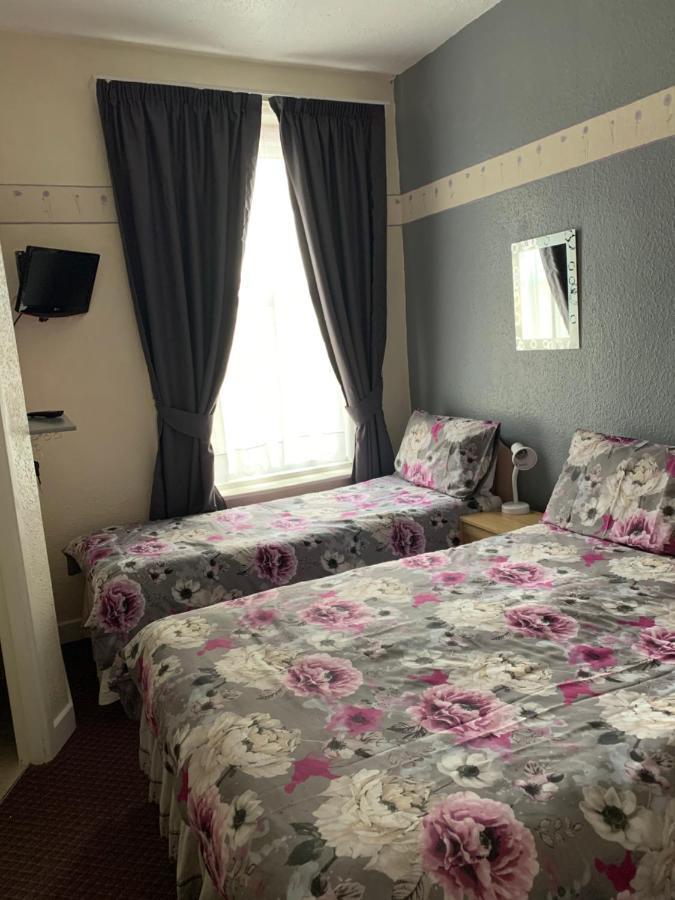 Alondra Bed & Breakfast Blackpool